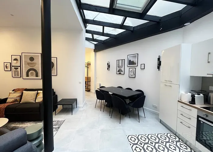 Urbanflat 08 - Design Flat In Republique - 2 Bedrooms Paryż