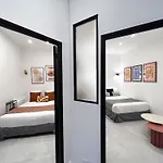 Urbanflat 08 - Design Flat In Republique - 2 Bedrooms *