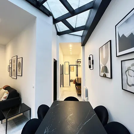 Urbanflat 08 - Design Flat In Republique - 2 Bedrooms Apartment